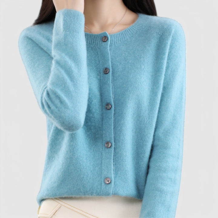 Catherine - Chic Cardigan