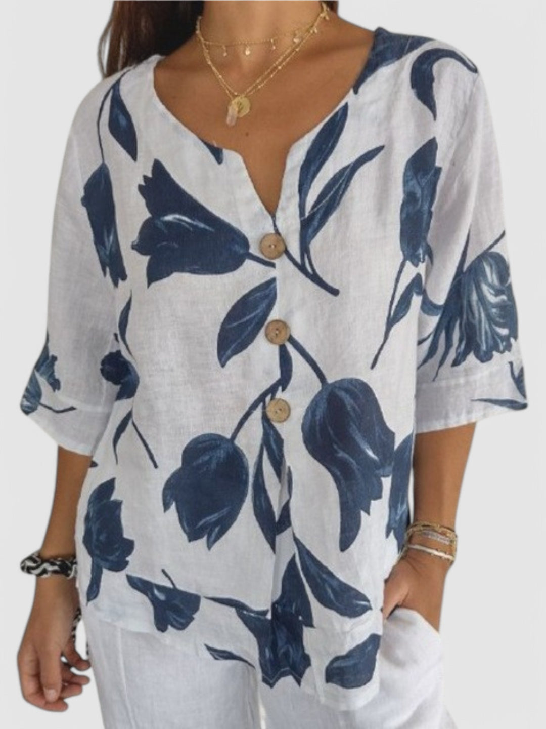 Catherine - Elegant Floral Blouse