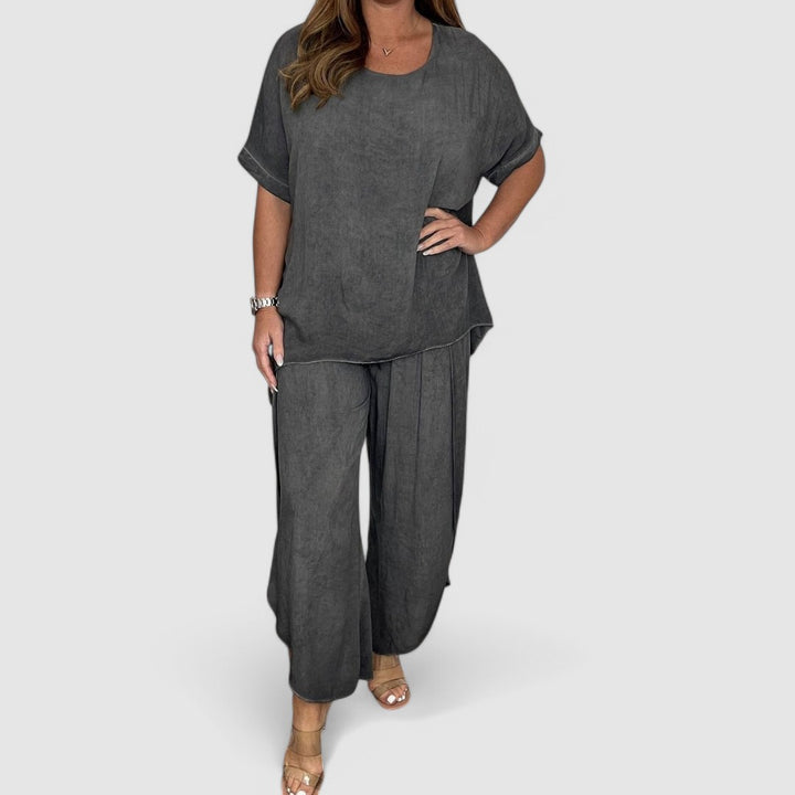 Isabella - Flowing Trousers Suit