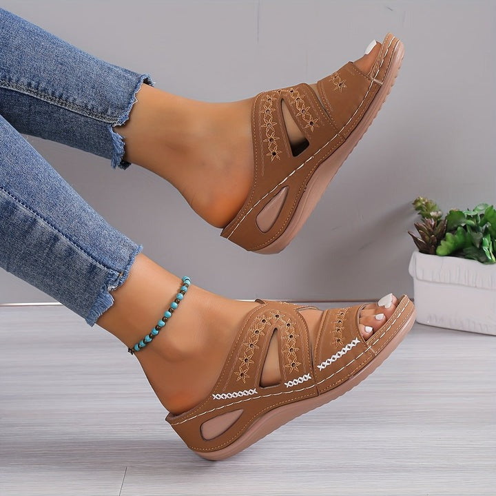 Liana – Orthopaedic Sandals