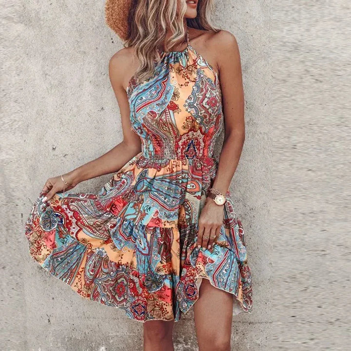Laura - Chic Halter Dress