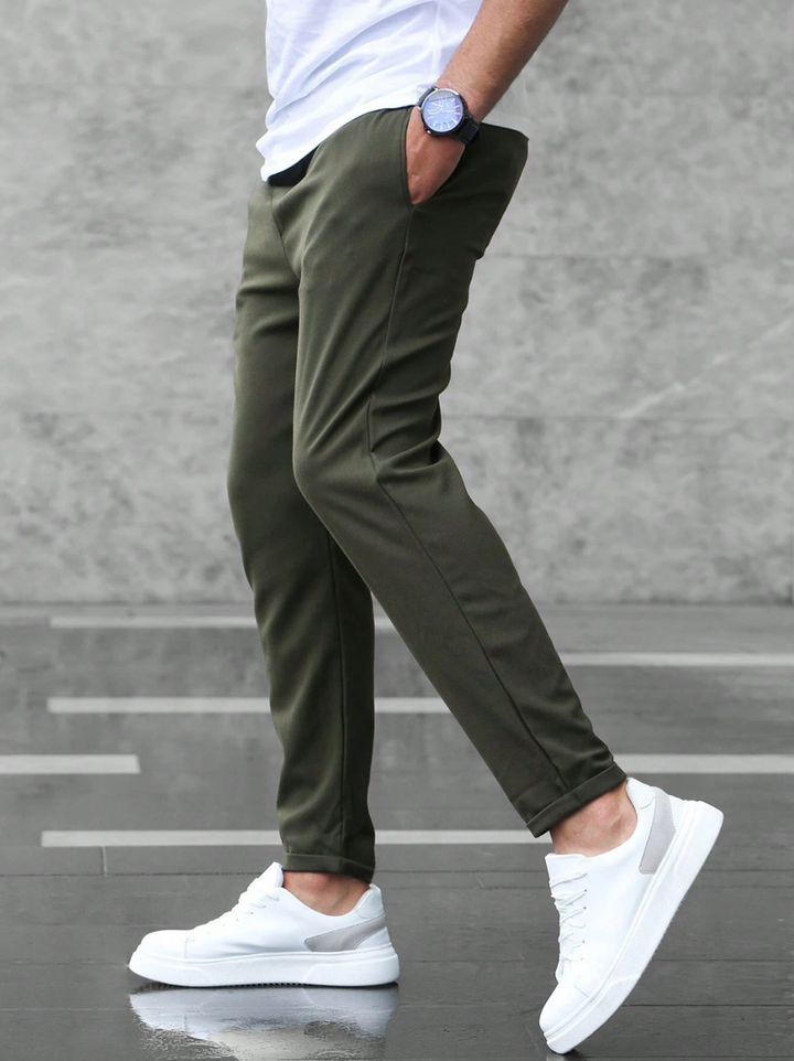 Collin - Cropped Drawstring Trousers
