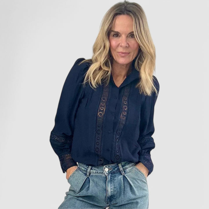 Nelly - Embroidered Lace Blouse